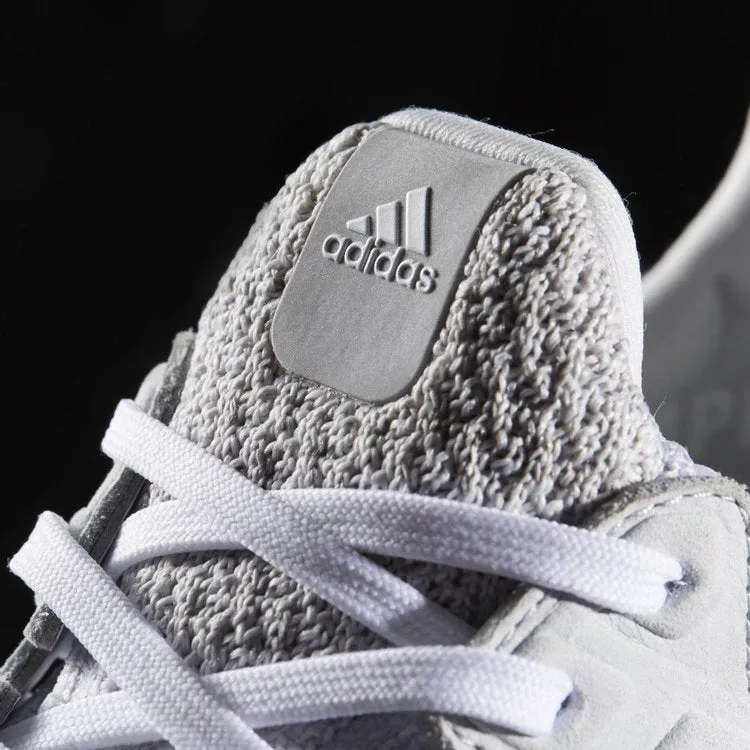 Adidas Reigning Champ x Wmns UltraBoost 3.0 'Clear Grey' sneakers, gray