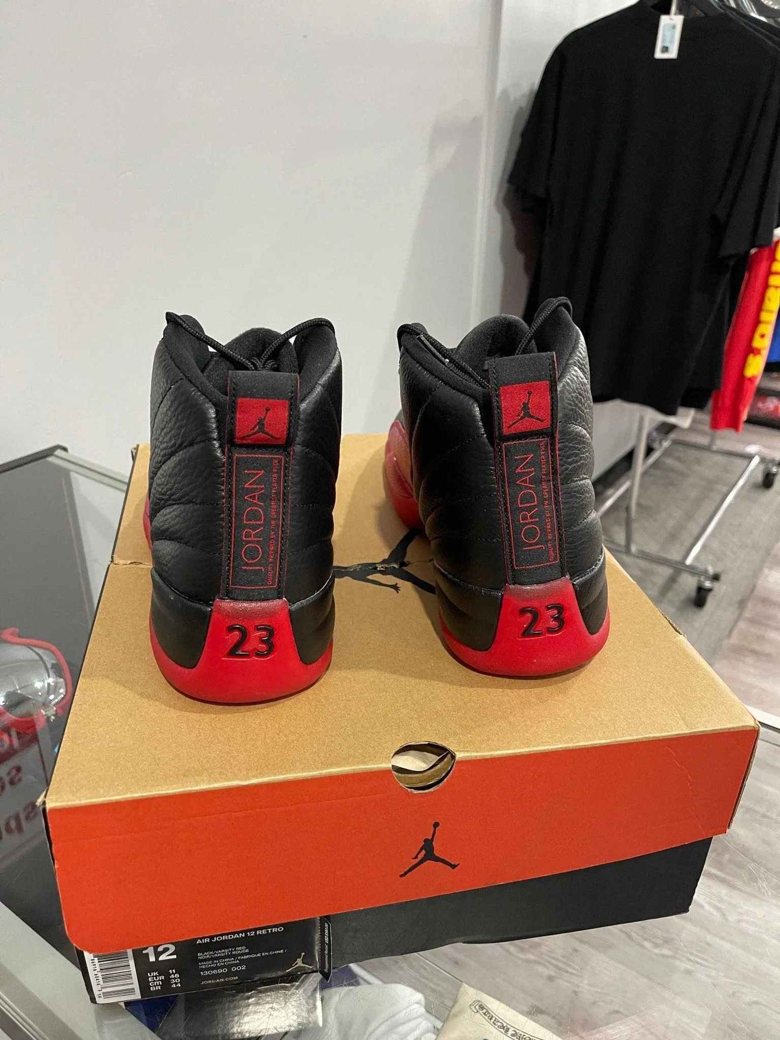 Air Jordan 12 Retro Flu Game (2016) (Damaged Box)