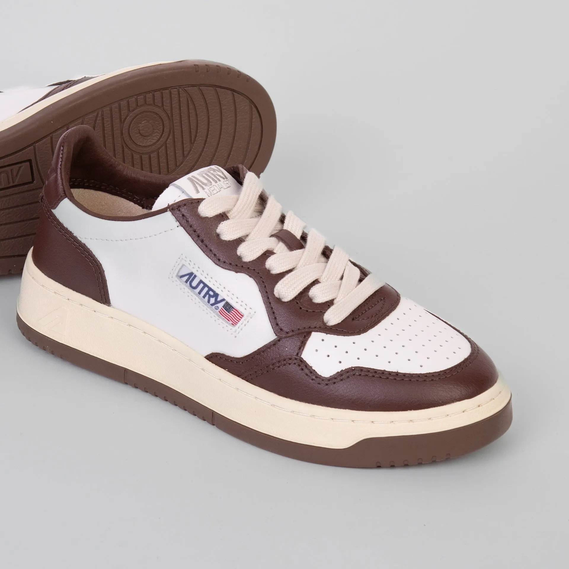 AUTRY SNEAKERS AULW-WB 46