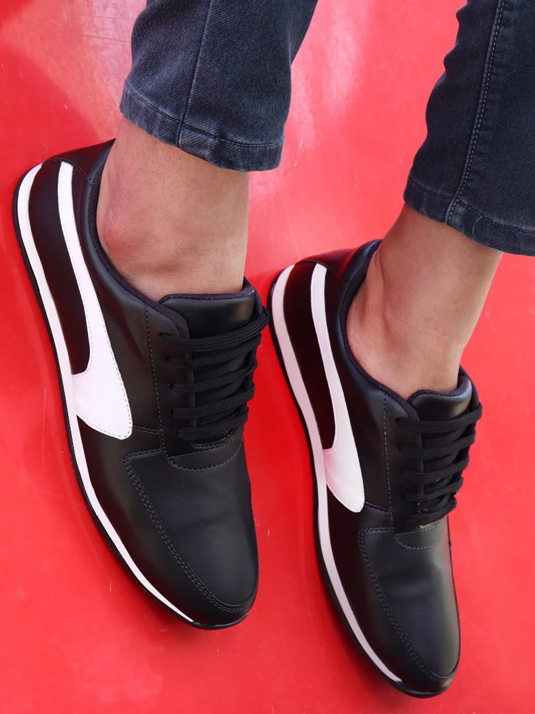 Men Black Trendy Lace Up Sneakers