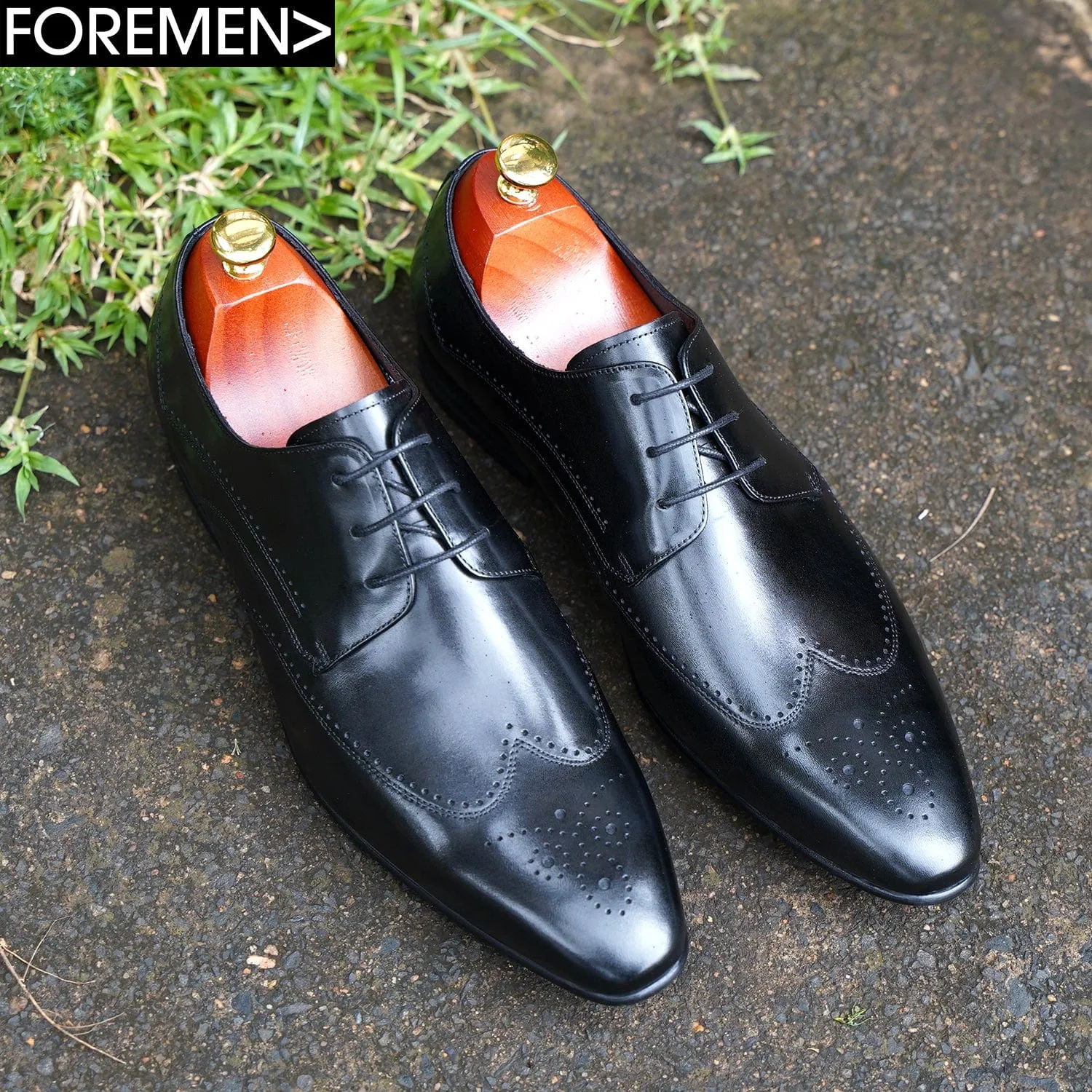 MONACO | Black Derbies