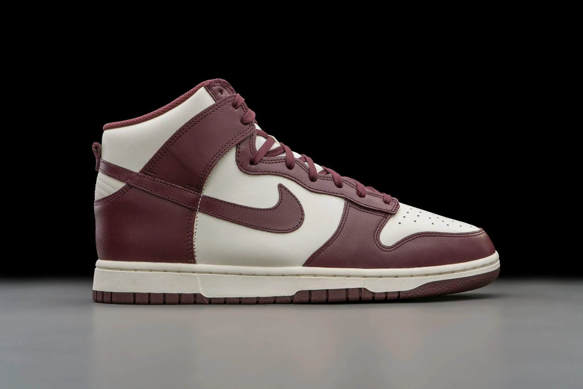 Nike Dunk High Burgundy Crush (W)