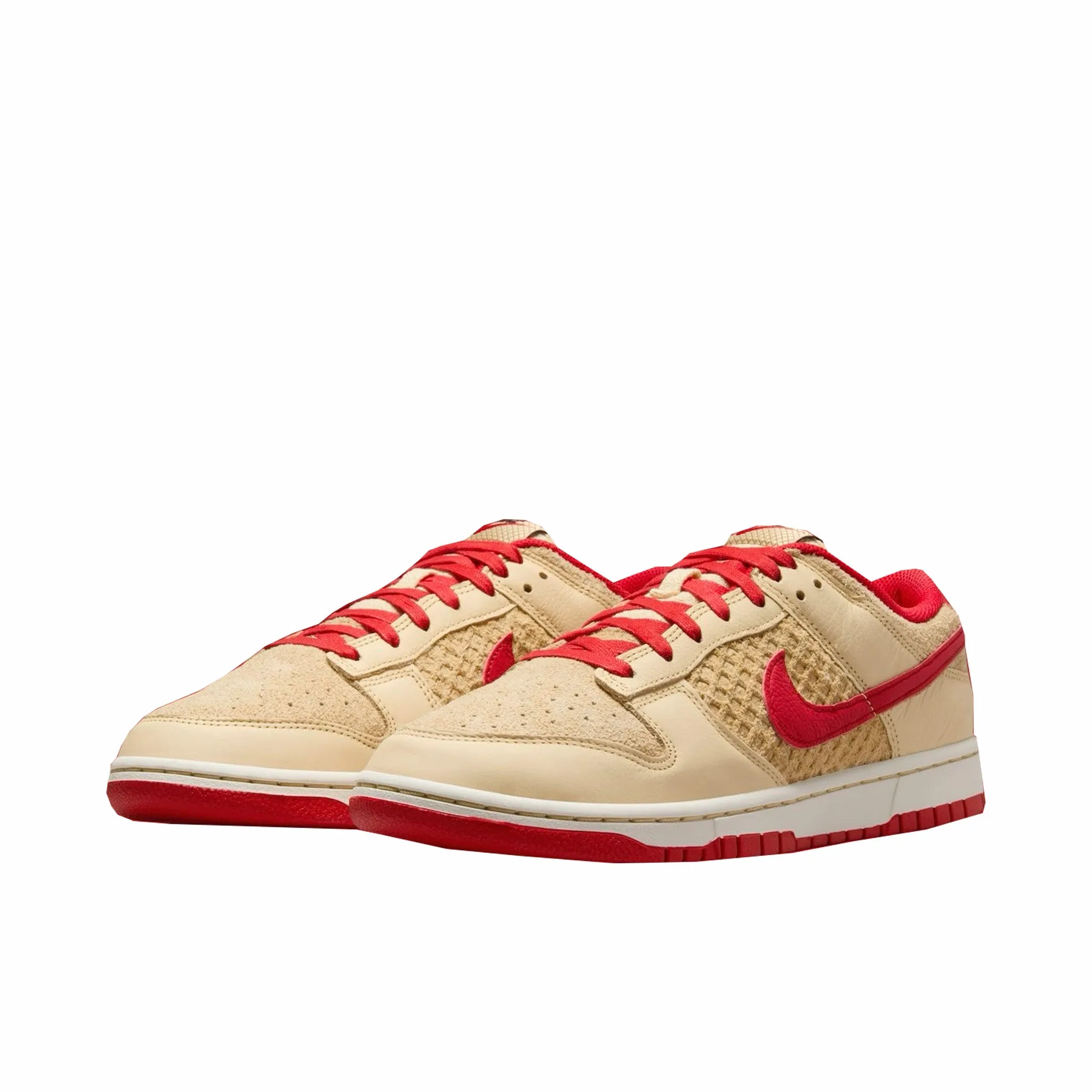 Nike Dunk Low Retro SE "Strawberry Waffle" (Pale Vanilla/University Red)