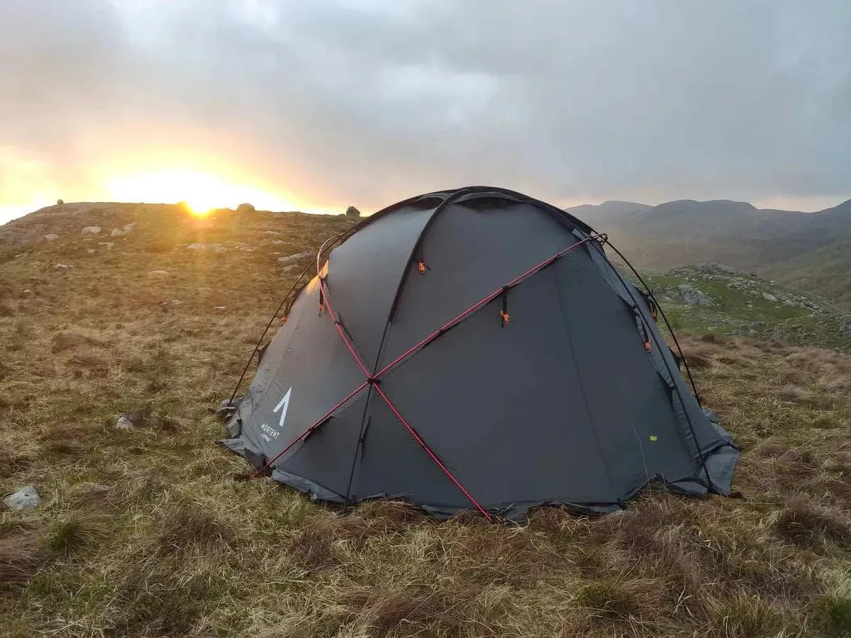 NORTENT Gamme 8 Person 4 Season Expedition Tent