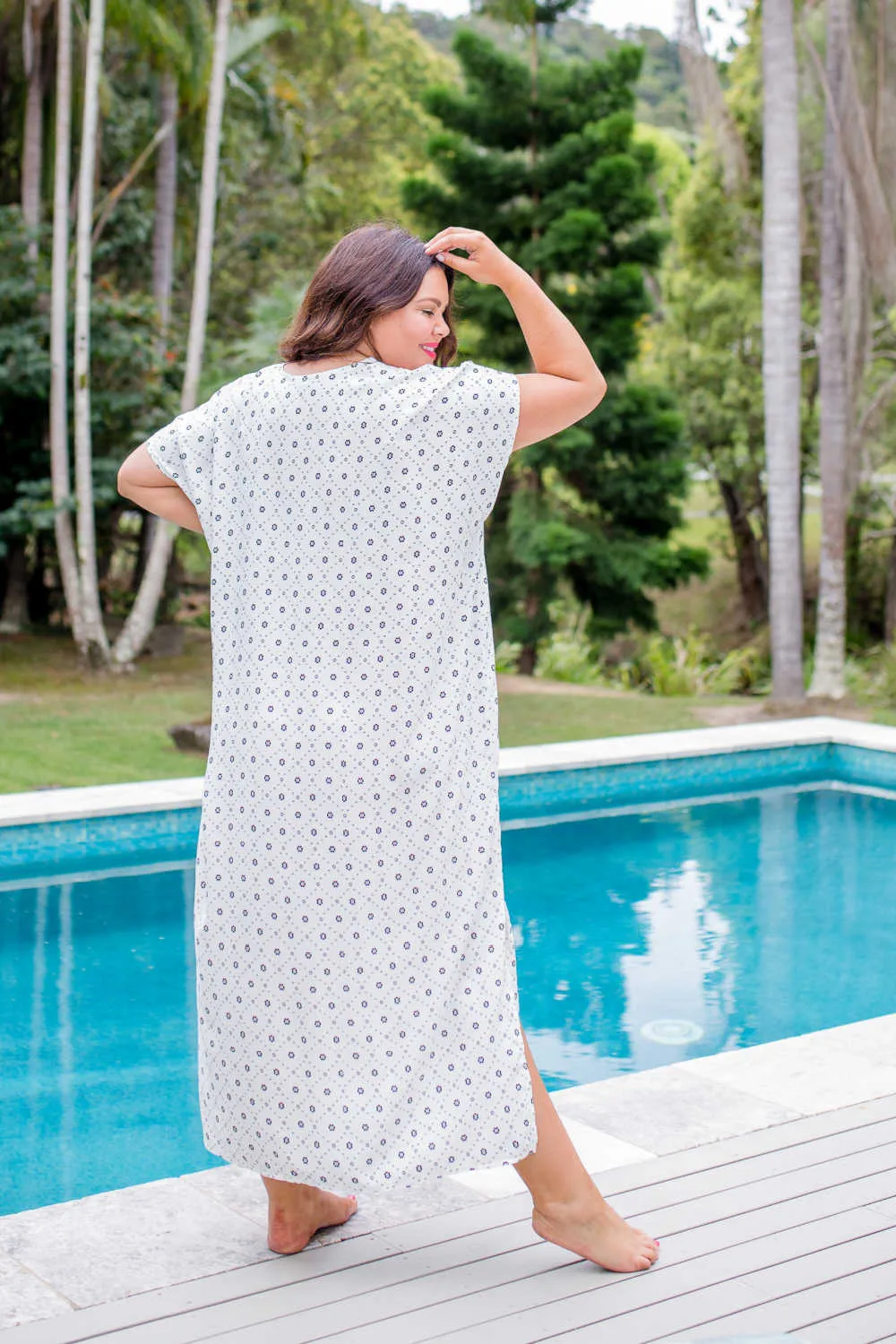 Petite Geo Print Maxi Dress - White