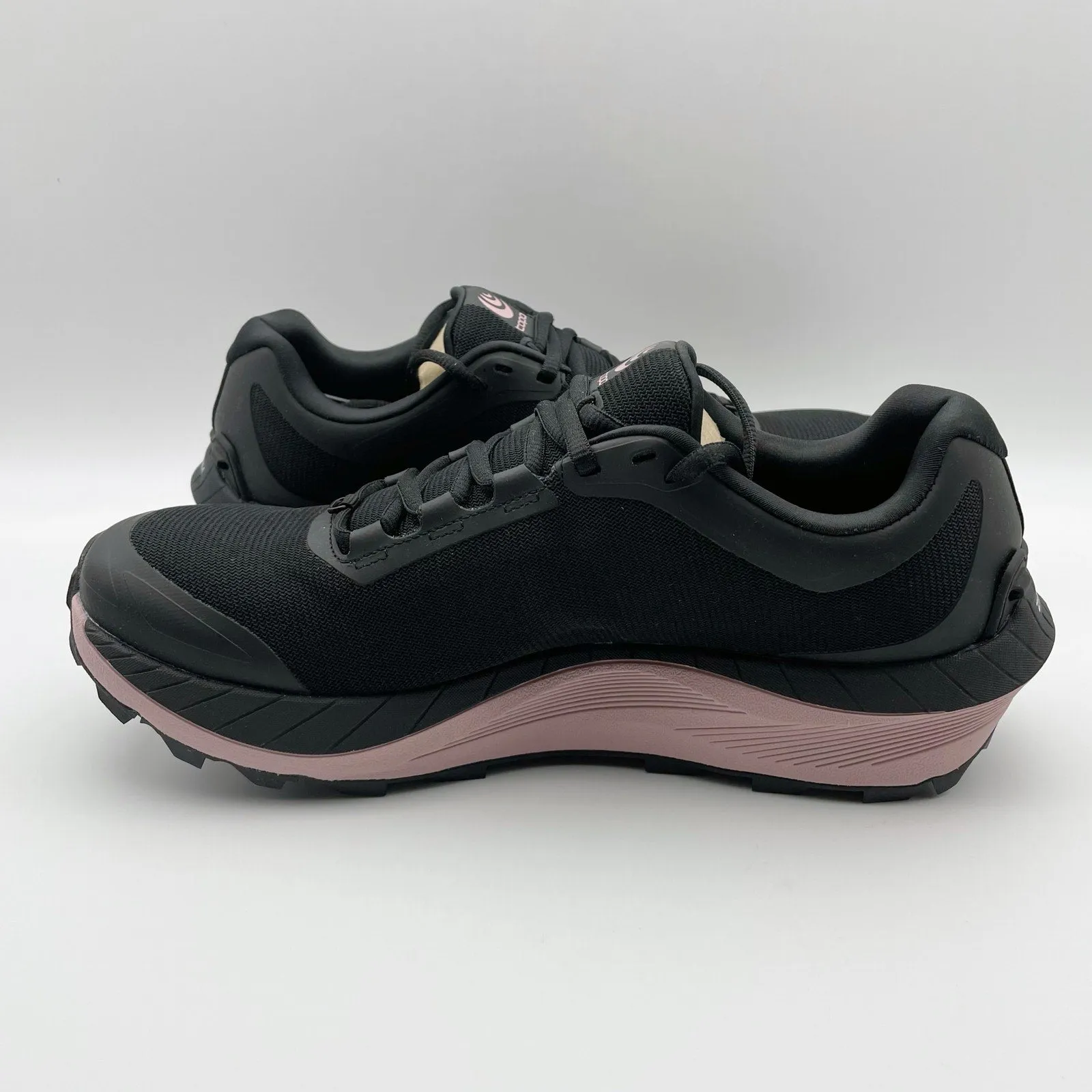 Topo Athletic Women's MTN Racer 3 Sneakers US 8.5 EU 40 Black Trail Running