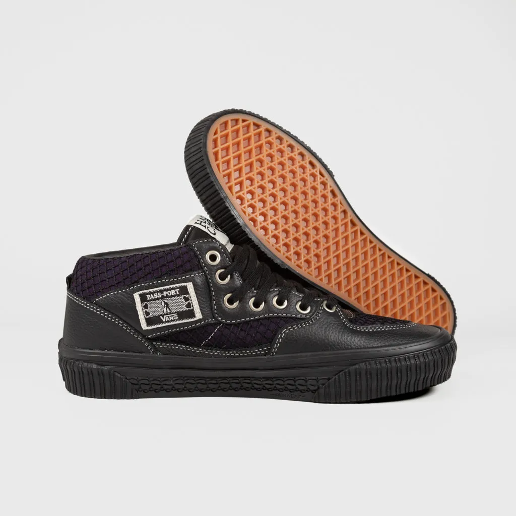 Vans - Pass Port Skate Half Cab Shoes - Black / Purple